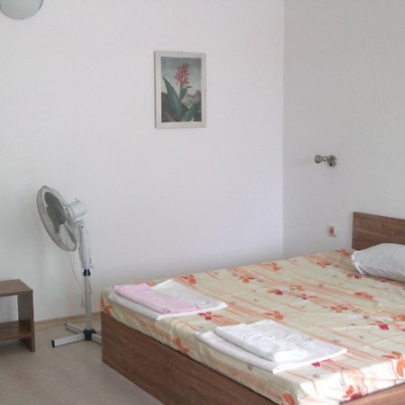 Hotel Neven พรีมอร์สโก ภายนอก รูปภาพ